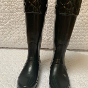 Black Hunter rain boots